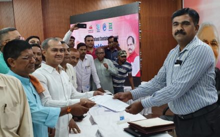 बंद इंडक्शन प्लांटों को लेकर उद्योग सचिव से मिले पुरेंद्र, 30 को मौन जुलूस व 1 सितम्बर को मशाल जुलूस बंद इंडक्शन प्लांटों को लेकर उद्योग सचिव से मिले पुरेंद्र, 30 को मौन जुलूस व 1 सितम्बर को मशाल जुलूस