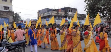 जमशेदपुर : बाबा गणिनाथ की जयंती पर निकली भव्य शोभायात्रा जमशेदपुर : बाबा गणिनाथ की जयंती पर निकली भव्य शोभायात्रा