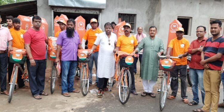 Jamshedpur-rural : चाकुलिया नपं कार्यालय में हुई बोर्ड कमेटी की बैठक, विकास योजनाओं पर हुई चर्चा, पानी के कनेक्शन से वंचित लोगों से जल्द लिया जायेगा आवेदन Jamshedpur-rural : चाकुलिया नपं कार्यालय में हुई बोर्ड कमेटी की बैठक, विकास योजनाओं पर हुई चर्चा, पानी के कनेक्शन से वंचित लोगों से जल्द लिया जायेगा आवेदन