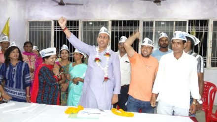 आप के उम्मीदवार शम्भू चौधरी ने ठोकी जमशेदपुर पश्चिम से ताल, कार्यकर्ताओं को कहा-बस न्याय के लिए आप की जीत जरूरी आप के उम्मीदवार शम्भू चौधरी ने ठोकी जमशेदपुर पश्चिम से ताल, कार्यकर्ताओं को कहा-बस न्याय के लिए आप की जीत जरूरी