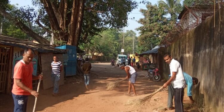 Jamshedpur rural : जिप सदस्य शिव चरण हांसदा कालापाथर पंचायत का दौरा कर लोगों की समस्याओं से अवगत हुए