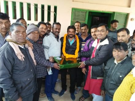 अखिल झारखंड प्राथमिक शिक्षक संघ ने विधायक को बधाई दी अखिल झारखंड प्राथमिक शिक्षक संघ ने विधायक को बधाई दी