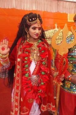 भव्य मंगल कलश यात्रा व पूजन-हवन के साथ धालभूम क्लब मैदान में श्री अम्बा यज्ञ आरंभ