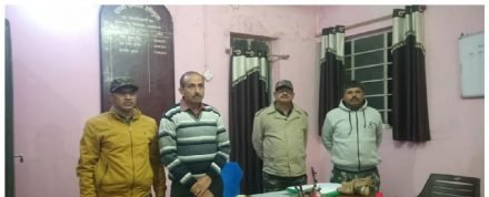 पुलिस व सीआरपीएफ ने संयुक्त रूप से चलाया सर्च अभियान, सोनुआ-कुईड़ा मार्ग से 30-30 किलो का दो केन बम बरामद पुलिस व सीआरपीएफ ने संयुक्त रूप से चलाया सर्च अभियान, सोनुआ-कुईड़ा मार्ग से 30-30 किलो का दो केन बम बरामद