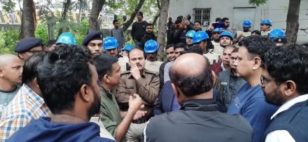 jamshedpur-mandir-issue-जमशेदपुर में सौहार्द बिगाड़ने की कोशिश, हिन्दूपीठ को तोड़ने का प्रयास, टाटा स्टील के पक्ष में उतरा प्रशासन jamshedpur-mandir-issue-जमशेदपुर में सौहार्द बिगाड़ने की कोशिश, हिन्दूपीठ को तोड़ने का प्रयास, टाटा स्टील के पक्ष में उतरा प्रशासन