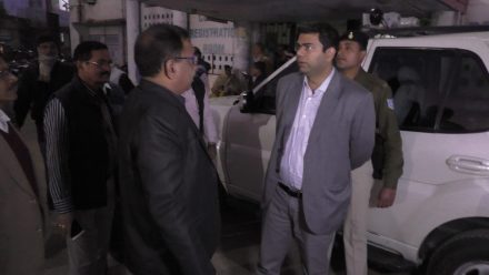 jamshedpur-mgm-hospital-जमशेदपुर में एमजीएम अस्पताल को सुधारने की ओर बढ़ा प्रशासन, डीसी ने किया औचक निरीक्षण jamshedpur-mgm-hospital-जमशेदपुर में एमजीएम अस्पताल को सुधारने की ओर बढ़ा प्रशासन, डीसी ने किया औचक निरीक्षण