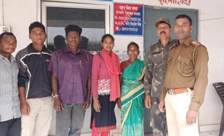 जगन्नाथपुर की युवती सकुशल पहुंची अपने घर जगन्नाथपुर की युवती सकुशल पहुंची अपने घर