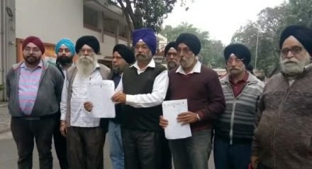 jamshedpur-loot-by-criminals-in-police-dress-people-जुगसलाई में पुलिस की वर्दी में अपराधियों ने दी थी लूट की घटना को अंजाम, पुलिस को सौंपा सीसीटीवी फुटेज, अनुसंधान शुरू jamshedpur-loot-by-criminals-in-police-dress-people-जुगसलाई में पुलिस की वर्दी में अपराधियों ने दी थी लूट की घटना को अंजाम, पुलिस को सौंपा सीसीटीवी फुटेज, अनुसंधान शुरू