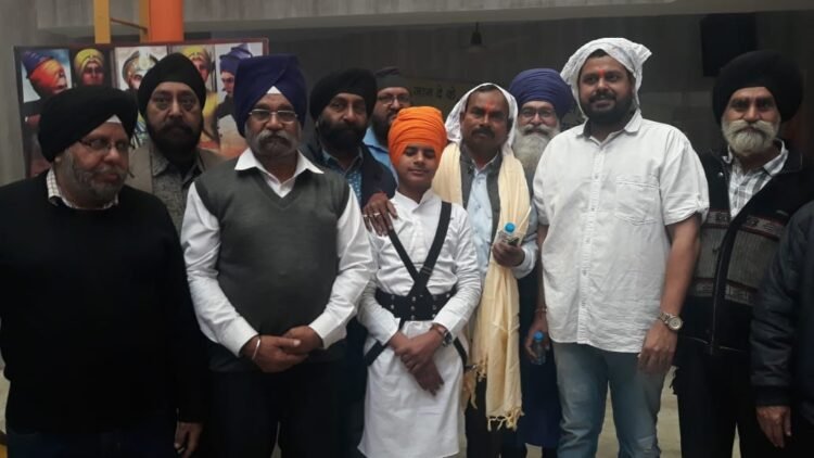 Jamshedpur-JMM : भाजपा नेता जय किशन ने अनेक कार्यकर्ताओं के साथ विधायक मंगल कालिंदी के समक्ष झामुमो का दामन थामा
