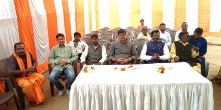 जमशेदपुर : गांधी आश्रम में चार दिवसीय श्रीश्री चैतन्य महाप्रभु सोलह प्रहरी अखंड हरिनाम संकीर्तन विश्व कल्याण महायज्ञ आरंभ