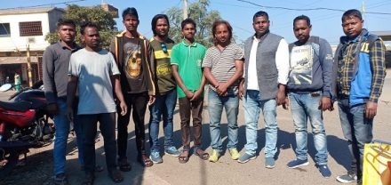 चाईबासा : पंचम विधानसभा में विधायकों के हो भाषा में शपथ लेने से आदिवासी हो समाज गौरवान्वित चाईबासा : पंचम विधानसभा में विधायकों के हो भाषा में शपथ लेने से आदिवासी हो समाज गौरवान्वित