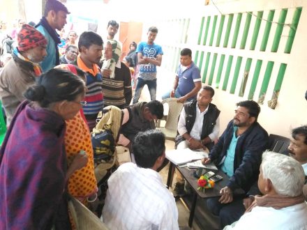 चाकुलिया : ग्रामीणों की समस्याओं से रू-ब-रू हुए विधायक, मिला समाधान का आश्वासन चाकुलिया : ग्रामीणों की समस्याओं से रू-ब-रू हुए विधायक, मिला समाधान का आश्वासन