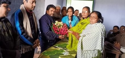 चाकुलिया : वित्त रहित विधालयों के शिक्षकों ने विधायक का किया स्वागत, गिनायी समस्याएं चाकुलिया : वित्त रहित विधालयों के शिक्षकों ने विधायक का किया स्वागत, गिनायी समस्याएं