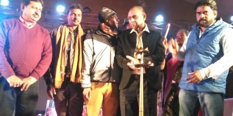 चाकुलिया में सांसद विद्युत वरण महतो ने कहा-जल्द दूर होगी बिजली की समस्या