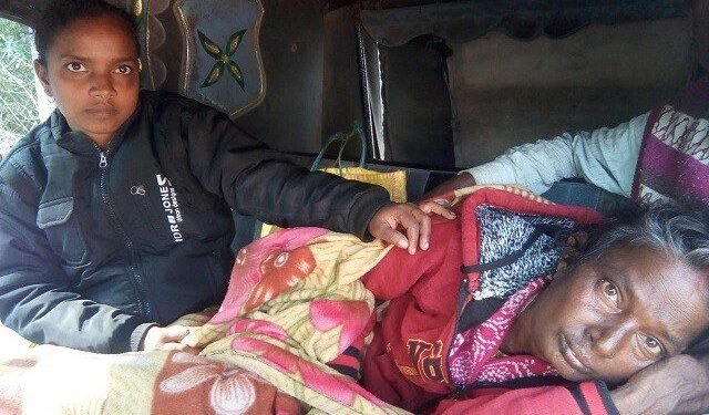 चाकुलिया : विधायक की पहल पर पारा शिक्षिका प्रमीला महतो का इलाज शुरू चाकुलिया : विधायक की पहल पर पारा शिक्षिका प्रमीला महतो का इलाज शुरू