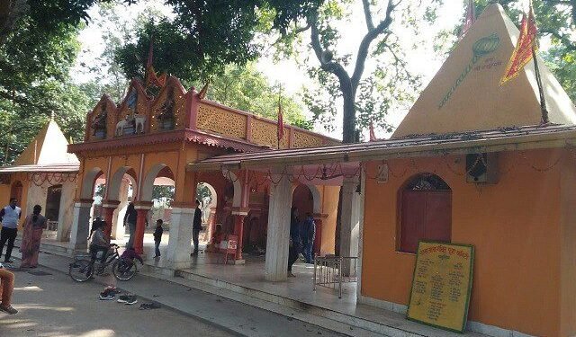 चाकुलिया : नागाबाबा मकर मेला 16 से, तैयारी में जुटी कमेटी चाकुलिया : नागाबाबा मकर मेला 16 से, तैयारी में जुटी कमेटी