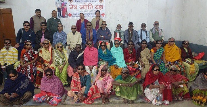 Jamshedpur : रेड क्रॉस सोसायटी का 576वां नेत्र शिविर संपन्न, 42 रोगियों की आंखों के सफल ऑपरेशन के बाद दी गयी विदाई, अगला शिविर 25 जनवरी से