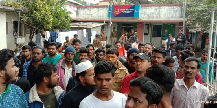jamshedpur-pays-homage-to-chandra-shekhar-azad-नमन ने किया शहीद चंद्रशेखर को नमन, दी गयी श्रद्धांजलि