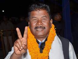 jharkhand-big-story-लातेहार में कांग्रेस विधायक बंधु तिर्की को डीसी अबु इमरान ने कहा-बचाने वाला मुसलमान है, सीओ भी मुसलमान है, डीसी (खुद) भी मुसलमान है, सोच लीजिये मुसलमान का वोट से ही आप जीतते है, मुसलमान से आप लोगों का दोस्ती सिर्फ सतही है-देखिये-video-क्या कहा डीसी ने बंधु तिर्की को-video, भाजपा के रघुवर दास बोले-तत्काल डीसी को हटाये सरकार jharkhand-big-story-लातेहार में कांग्रेस विधायक बंधु तिर्की को डीसी अबु इमरान ने कहा-बचाने वाला मुसलमान है, सीओ भी मुसलमान है, डीसी (खुद) भी मुसलमान है, सोच लीजिये मुसलमान का वोट से ही आप जीतते है, मुसलमान से आप लोगों का दोस्ती सिर्फ सतही है-देखिये-video-क्या कहा डीसी ने बंधु तिर्की को-video, भाजपा के रघुवर दास बोले-तत्काल डीसी को हटाये सरकार
