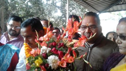 jamshedpur-west-पूर्व मंत्री बन्ना गुप्ता सोनारी की जनता का आभार जताने पहुंचे, बाबा भोलेनाथ व जनता की चरणों में झुकाया सिर jamshedpur-west-पूर्व मंत्री बन्ना गुप्ता सोनारी की जनता का आभार जताने पहुंचे, बाबा भोलेनाथ व जनता की चरणों में झुकाया सिर