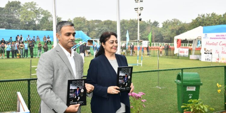 jamshedpur-dog-got-farewell-टाटानगर रेलवे स्टेशन के अपराधियों का काल ”शक्ति” नामक आरपीएफ का डॉग रिटायर, दी गयी ऐसी विदाई