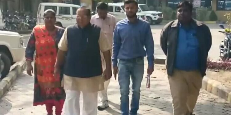 jamshedpur-advocate-died-जमशेदपुर के वरिष्ठ अधिवक्ता जीएस जायसवाल का निधन, डायन प्रथा कानून बनवाकर और शिव तांडव नृत्य केस में जीत दिलाकर सुर्खियों में आये थे अधिवक्ता jamshedpur-advocate-died-जमशेदपुर के वरिष्ठ अधिवक्ता जीएस जायसवाल का निधन, डायन प्रथा कानून बनवाकर और शिव तांडव नृत्य केस में जीत दिलाकर सुर्खियों में आये थे अधिवक्ता