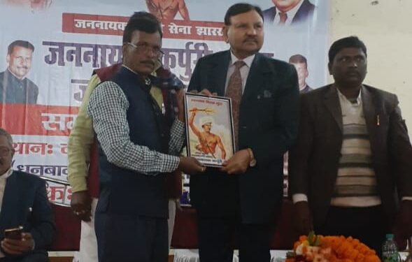 Jamshedpur-rural : बहरागोड़ा की सॉडरा पंचायत में समाजसेवियों ने राम मंदिर निर्माण के लिए किया राशि संग्रह