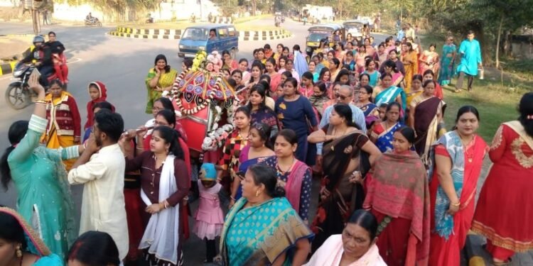 jamshedpur-sai-साई महोत्सव का बारीडीह में हुआ भव्य आयोजन, लोगों की जुटी भीड़ jamshedpur-sai-साई महोत्सव का बारीडीह में हुआ भव्य आयोजन, लोगों की जुटी भीड़
