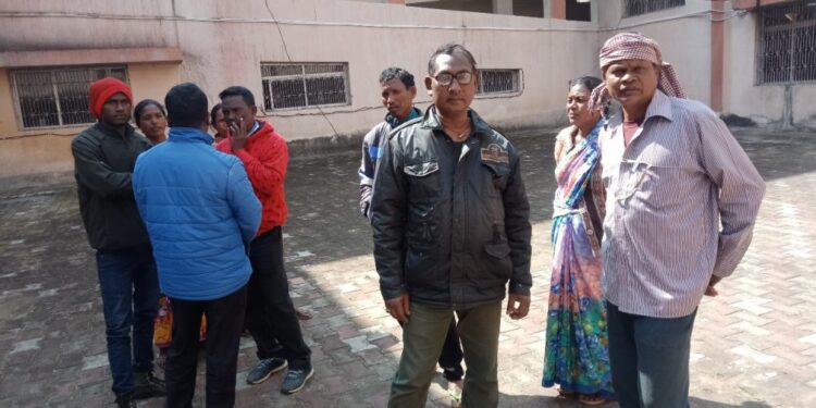 सरायकेला-चाईबासा मुख्य मार्ग पर अज्ञात वाहन ने मारी मोटरसाईकल को टक्कर, तीन युवकों की मौत