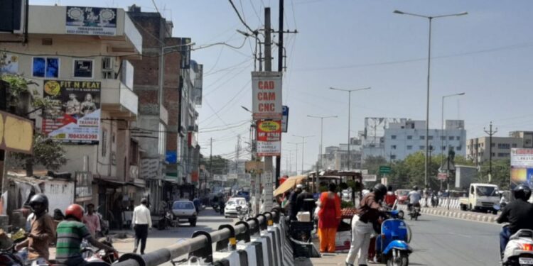 tata-kandra-road-problem-हाल ए टाटा- कांड्रा मुख्य मार्ग: दुविधा में राहगीर !-special-report tata-kandra-road-problem-हाल ए टाटा- कांड्रा मुख्य मार्ग: दुविधा में राहगीर !-special-report