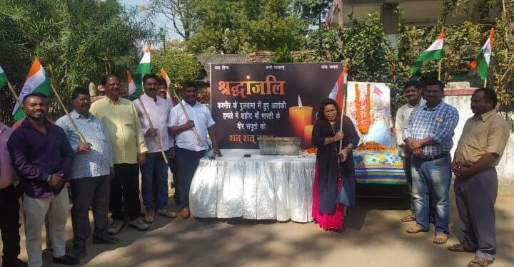 सामाजिक संस्था सेवा सदैव व जंबू अखाड़ा ने पुलवामा के शहीदों को दी श्रद्धांजलि