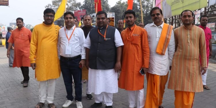 jamshedpur-puja-बागबेड़ा में कलश यात्रा के साथ हनुमान मंदिर के तीन दिवसीय प्राण-प्रतिष्ठा महोत्सव का हुआ शुभारंभ