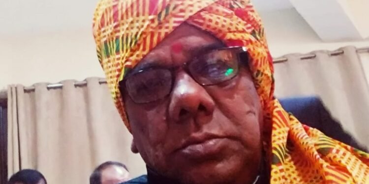 होली की तैयारी व होलाष्टक शुरू, होलिका दहन 9 मार्च को शाम 6 बजे होली की तैयारी व होलाष्टक शुरू, होलिका दहन 9 मार्च को शाम 6 बजे