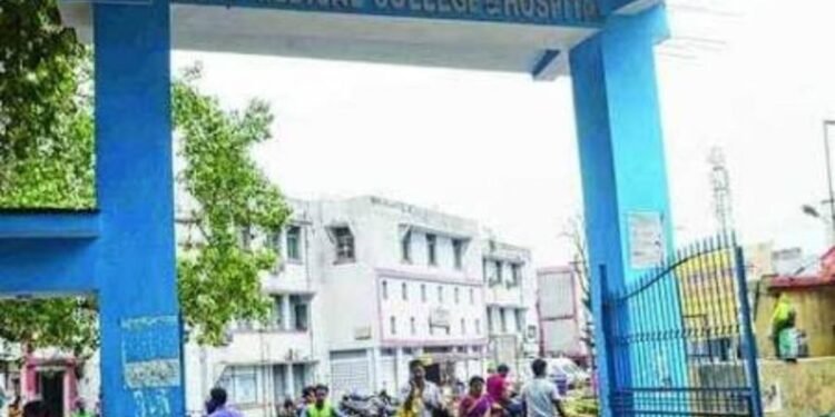 jamshedpur-corona-virus-update-जमशेदपुर में मिले नए संदिग्ध मरीज, जांच रिपोर्ट आयी jamshedpur-corona-virus-update-जमशेदपुर में मिले नए संदिग्ध मरीज, जांच रिपोर्ट आयी
