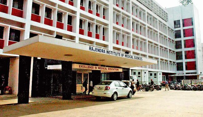 breaking-coronavirus-in-jharkhand-झारखंड में कोरोना वायरस की दस्तक, चार संदिग्ध मरीज मिले, रांची के रिम्स में भरती, सैंपल कोलकाता व पुणे भेजा गया, चीन से लौटे थे चारों