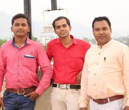 चक्रधरपुर शहर में लॉकडाउन को ले शिक्षण सहायता केंद्र खुला, जैक बोर्ड 10वीं के विद्यार्थी करें सेल्फ स्टडी चक्रधरपुर शहर में लॉकडाउन को ले शिक्षण सहायता केंद्र खुला, जैक बोर्ड 10वीं के विद्यार्थी करें सेल्फ स्टडी