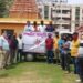 jamshedpur-social-बागबेड़ा में ‘सांसद’ ने की सेवा, जिला परिषद उपाध्यक्ष ‘राजकुमार सिंह’ ने शहर से गांव तक की मदद, ‘भाजयुमो’ ने 4.50 लाख पीएम फंड में दिये, ‘कोशिश’ संस्था ने बांटे मास्क व सैनिटाइजर, ‘स्वर्णरेखा क्षेत्र विकास ट्रस्ट’ ने बांटे भोजन पैकेट, ‘झामुमो’ ने सोनारी में की मदद, ‘पूर्व सैनिक सेवा परिषद’ ने दिये 51 हजार रुपये, ‘आरएसएस’ ने की मदद, कदमा ‘भारतीय जागृति संघ’ ने सेवा दी, ‘नमन’ संस्था ने 30वें दिन जारी रखी सेवाएं, बिष्टुपुर ‘उत्कल युवा एकता मंच’ ने बाँटे मास्क व सेनेटाइजर jamshedpur-social-बागबेड़ा में ‘सांसद’ ने की सेवा, जिला परिषद उपाध्यक्ष ‘राजकुमार सिंह’ ने शहर से गांव तक की मदद, ‘भाजयुमो’ ने 4.50 लाख पीएम फंड में दिये, ‘कोशिश’ संस्था ने बांटे मास्क व सैनिटाइजर, ‘स्वर्णरेखा क्षेत्र विकास ट्रस्ट’ ने बांटे भोजन पैकेट, ‘झामुमो’ ने सोनारी में की मदद, ‘पूर्व सैनिक सेवा परिषद’ ने दिये 51 हजार रुपये, ‘आरएसएस’ ने की मदद, कदमा ‘भारतीय जागृति संघ’ ने सेवा दी, ‘नमन’ संस्था ने 30वें दिन जारी रखी सेवाएं, बिष्टुपुर ‘उत्कल युवा एकता मंच’ ने बाँटे मास्क व सेनेटाइजर