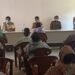 जगन्नाथपुर एसडीपीओ ने की ग्रामीणों के साथ बैठक, कहा-प्रवासी मजदूरों के साथ मारपीट नहीं गांव में उनका सम्मान करें