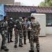 West Singhbhum Breaking : पुलिस को घेरकर नक्सलियों ने बरसाई गोली, डीएसपी का बॉडीगार्ड शहीद, जबाबी फायरिंग में पुलिस ने भी एक नक्सली को मार गिराया, एक ग्रामीण घायल West Singhbhum Breaking : पुलिस को घेरकर नक्सलियों ने बरसाई गोली, डीएसपी का बॉडीगार्ड शहीद, जबाबी फायरिंग में पुलिस ने भी एक नक्सली को मार गिराया, एक ग्रामीण घायल