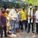 jamshedpur-public-service-जमशेदपुर में शादी के दो माह बाद दुल्हन को लेकर विदा हुए ससुरालवाले, अब तक का सबसे लंबा ठहराव वाली बारात को समाजसेवियों ने दी विदाई