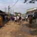 jamshedpur-containment-zone-मानगो के कंटेन्मेंट ज़ोन में खाना बांटने आये भाजपा नेता को प्रशासन ने रोका, हंगामा, गोविंदपुर में दो दिन बाद हट जाएगा कंटेन्मेंट जोन jamshedpur-containment-zone-मानगो के कंटेन्मेंट ज़ोन में खाना बांटने आये भाजपा नेता को प्रशासन ने रोका, हंगामा, गोविंदपुर में दो दिन बाद हट जाएगा कंटेन्मेंट जोन