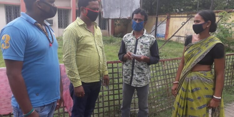 बहरागोड़ा विधायक समीर मोहंती का ने लिया संकल्प, क्षेत्र में बीमार, लाचार, मजबूर की सेवा ही राजनीतिक धर्म बहरागोड़ा विधायक समीर मोहंती का ने लिया संकल्प, क्षेत्र में बीमार, लाचार, मजबूर की सेवा ही राजनीतिक धर्म