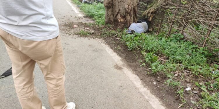 पश्चिमी सिंहभूम : सड़क दुर्घटना में बाइक सवार की मौत