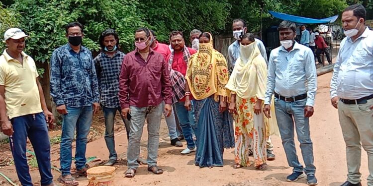 चाईबासा : अल्टीमेटम के बाद भी अंडर ग्राउंड केबलिंग में बरती जा रही है कोताही, दो दिन से पानी ठप-जनता बेहाल भड़के विधायक, कहा-बहुत हुआ अल्टीमेटम अब होगा एफआईआर