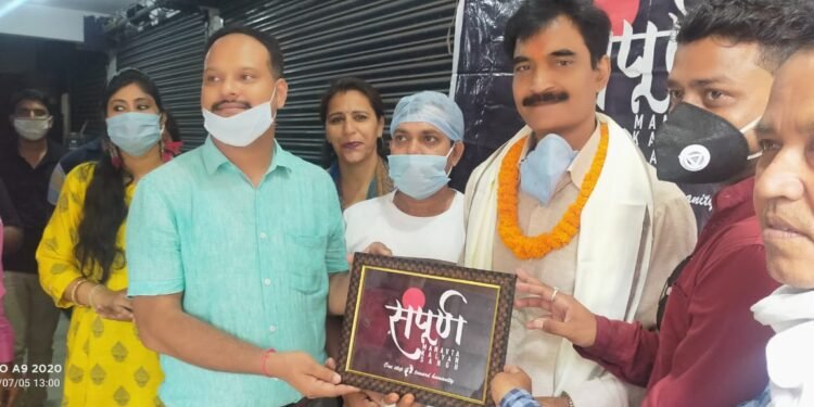 राष्ट्रीय भ्रष्टाचार उन्मूलन एवं मानवाधिकार संगठन के झारखंड प्रदेश अध्यक्ष बनने पर डीडी त्रिपाठी का विभिन्न संगठनों ने किया अभिनंदन