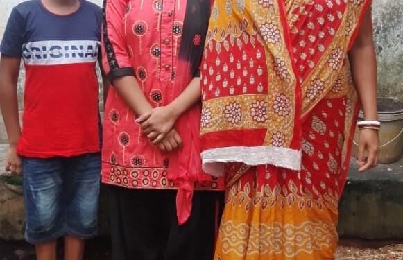 बहरागोड़ा प्रखंड में लड़कियों ने लहराया परचम, मानुषमुड़िया हाई स्कूल की स्वाति घटवारी और पूजा पातर जिले के टॉप 20 में शामिल