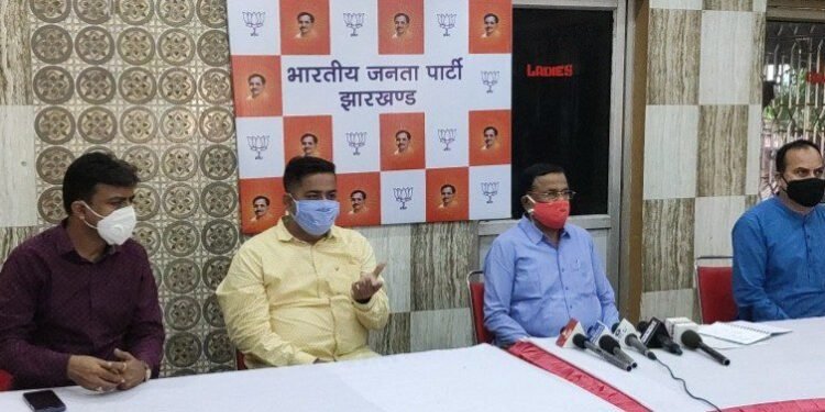 श्रेष्ठ भारत के निर्माण में सहायक होगी शिक्षा नीति : डॉ गोस्वामी श्रेष्ठ भारत के निर्माण में सहायक होगी शिक्षा नीति : डॉ गोस्वामी