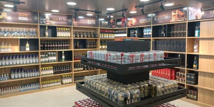 jamshedpur-wine-lovers-good-news-जमशेदपुर के शराब के शौकीनों के लिए अच्छी खबर, जमशेदपुर में खुला अब तक का सबसे बड़ा शराब का मॉल, बिग बाजार, रिलायंस फ्रेश जैसा अंदर जाइये, शराब की मार्केटिंग कीजिये और वापस लौट जाइये jamshedpur-wine-lovers-good-news-जमशेदपुर के शराब के शौकीनों के लिए अच्छी खबर, जमशेदपुर में खुला अब तक का सबसे बड़ा शराब का मॉल, बिग बाजार, रिलायंस फ्रेश जैसा अंदर जाइये, शराब की मार्केटिंग कीजिये और वापस लौट जाइये