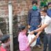 Jamshedpur : बाढ़ पीड़ित परिवारों की मदद के लिए आगे आये युवा समाजसेवी Jamshedpur : बाढ़ पीड़ित परिवारों की मदद के लिए आगे आये युवा समाजसेवी