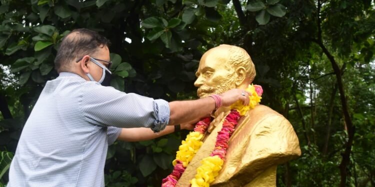 west singhbhum: पश्चिम सिंहभूम जिले के नोवामुंडी में भी मनाई गयी सर दोराबजी टाटा की जयंती west singhbhum: पश्चिम सिंहभूम जिले के नोवामुंडी में भी मनाई गयी सर दोराबजी टाटा की जयंती